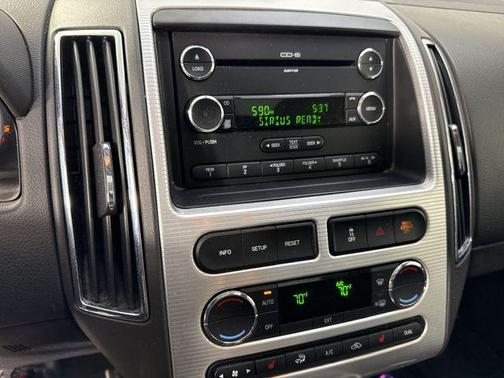 Tuxedo Black Metallic 2010 Ford Edge SEL