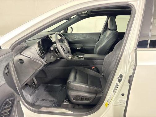 Eminent White Pearl 2024 Lexus RX 350 Luxury