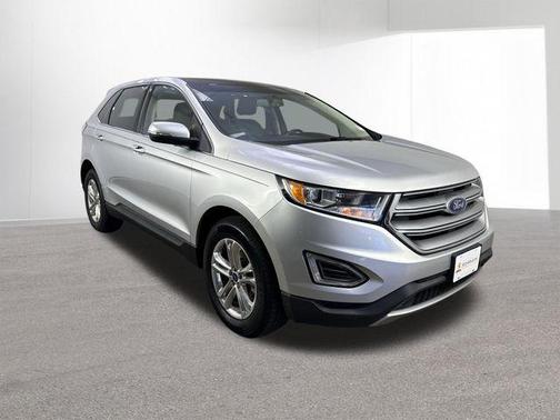 INGOT SILVER METALLIC 2017 Ford Edge SEL