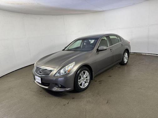 2013 INFINITI G37x Base