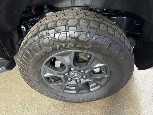 Atomic Silver 2024 Lexus GX 550 Overtrail+