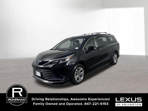 2022 Toyota Sienna Platinum