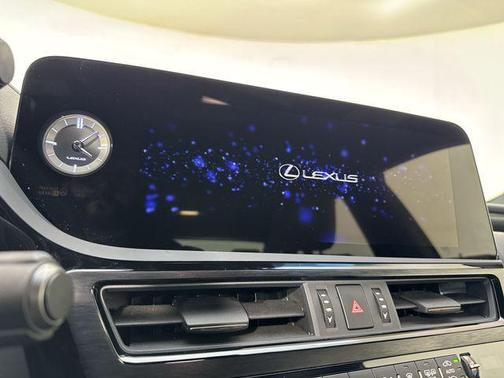 2024 Lexus ES 300h Ultra Luxury
