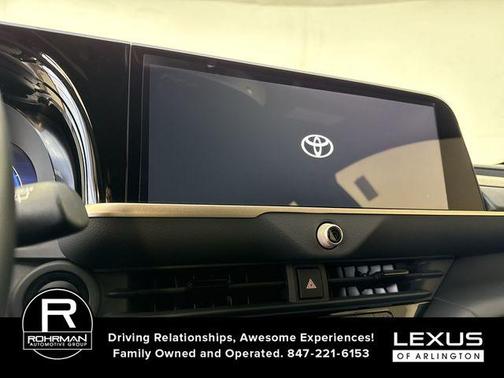 2025 Toyota Crown Signia XLE