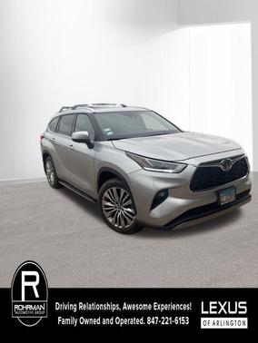 2023 Toyota Highlander Platinum