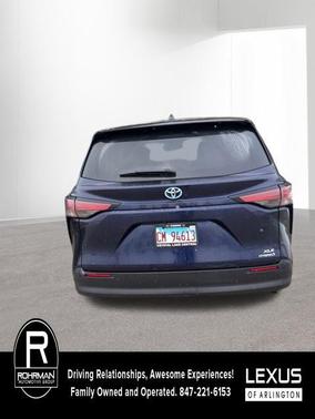 2021 Toyota Sienna XLE 7 Passenger