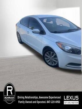 Snow White Pearl 2016 Kia Forte LX