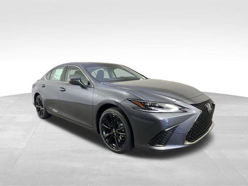 2025 Lexus ES 300h Base