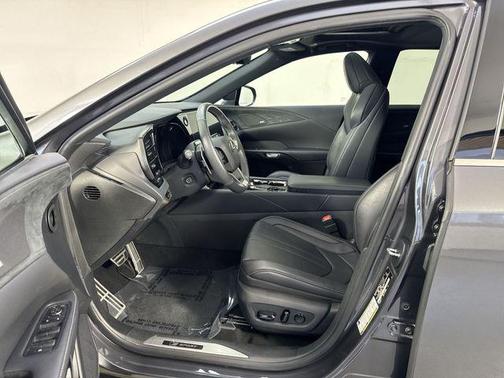 2024 Lexus RX 350 F SPORT Handling