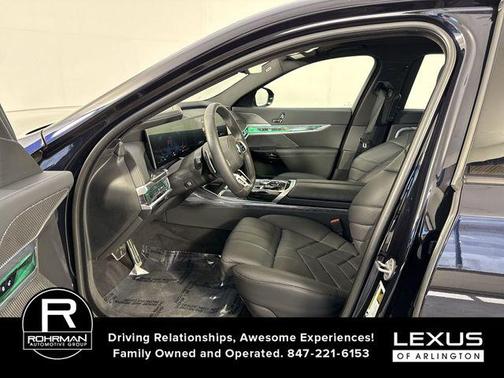 Carbon Black Metallic 2026 BMW 760 xDrive