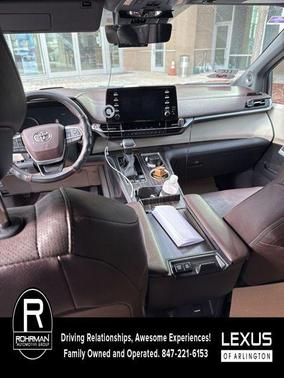 2023 Toyota Sienna Platinum 7 Passenger