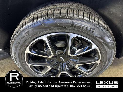 2021 Chevrolet Suburban RST