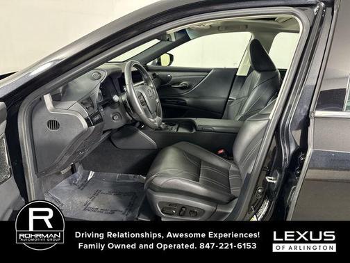 2024 Lexus ES 300h Ultra Luxury