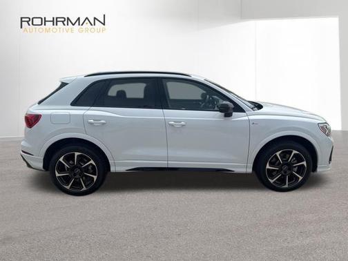 2025 Audi Q3 45 S line Premium Plus