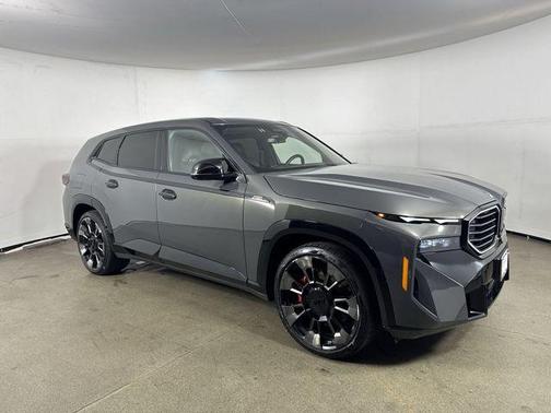 2024 BMW XM Base