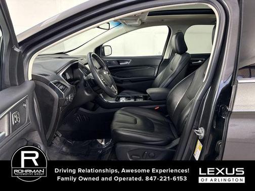 2020 Ford Edge Titanium