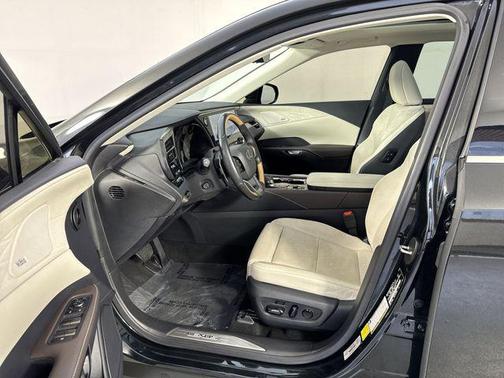 2024 Lexus RX 450h+ Base