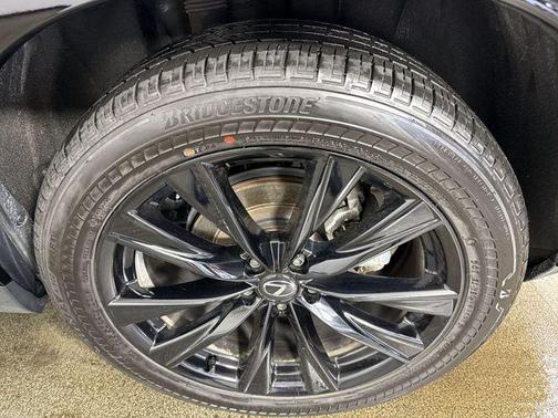 Obsidian 2024 Lexus NX 350 F SPORT Handling