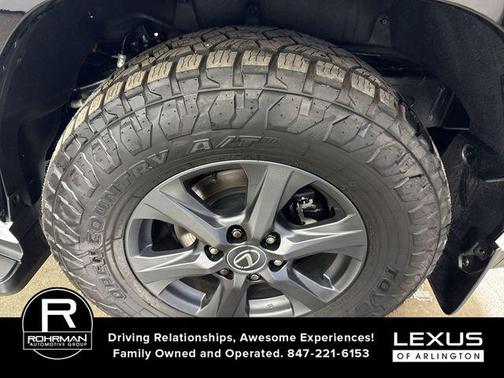 2025 Lexus LX 700h Overtrail