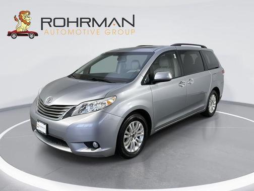 2013 Toyota Sienna XLE