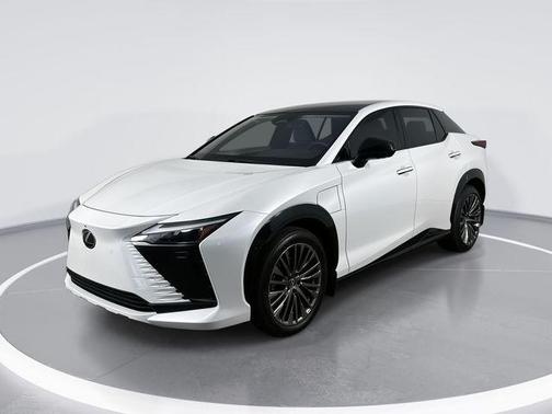 2023 Lexus RZ 450e Luxury