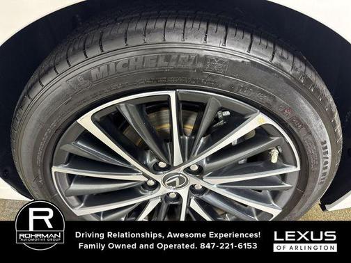 2025 Lexus ES 350 Base