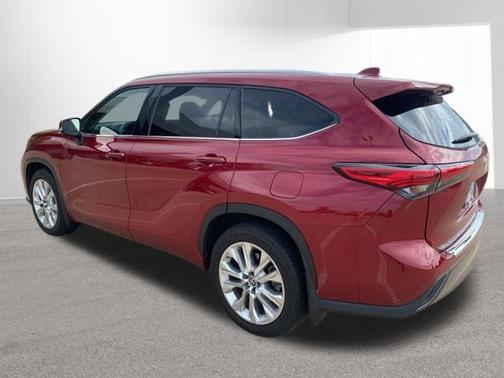 Ruby Flare Pearl 2021 Toyota Highlander Limited