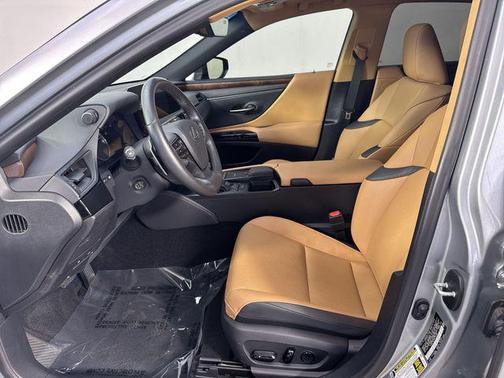 2022 Lexus ES 350 Base