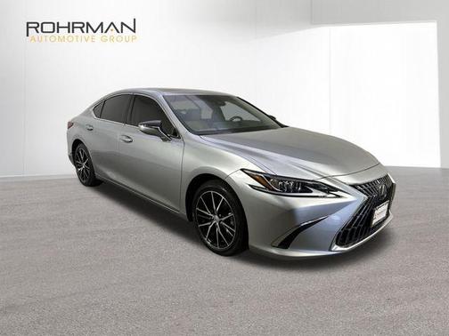 2022 Lexus ES 350 Base