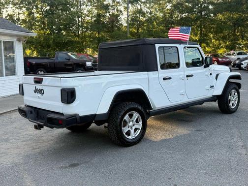 2020 Jeep Gladiator Sport S