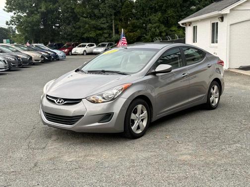 2011 Hyundai ELANTRA GLS