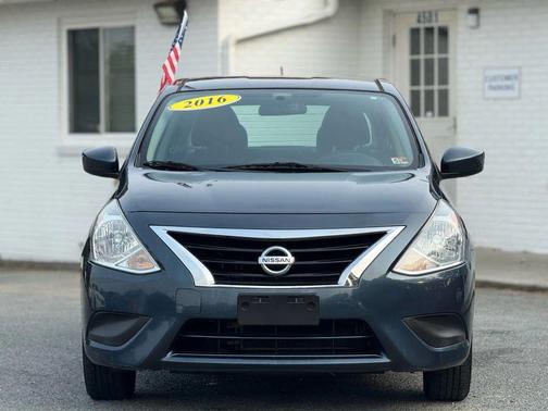 2016 Nissan Versa 1.6 SV