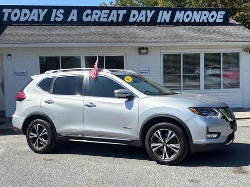 2017 Nissan Rogue Hybrid SL