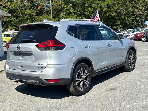 2017 Nissan Rogue Hybrid SL