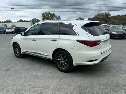 2017 INFINITI QX60 Base