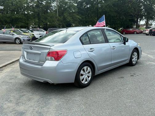 2012 Subaru Impreza 2.0i