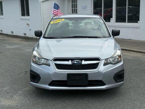 2012 Subaru Impreza 2.0i
