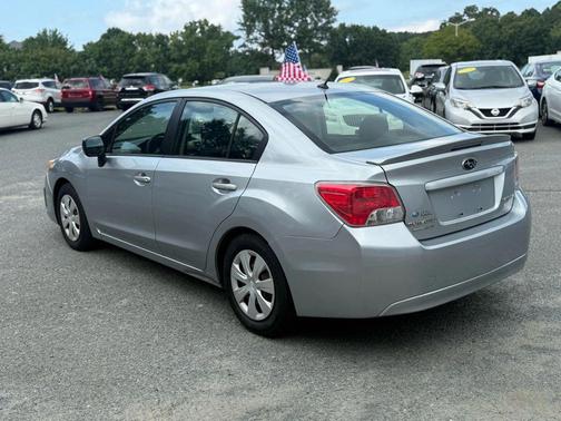 2012 Subaru Impreza 2.0i