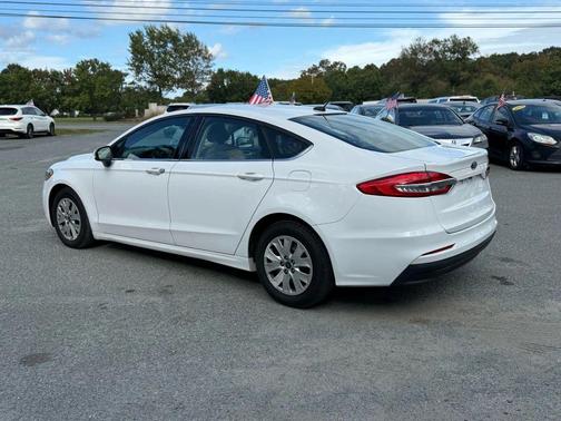 2019 Ford Fusion SE