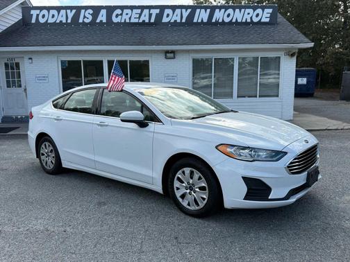 2019 Ford Fusion SE