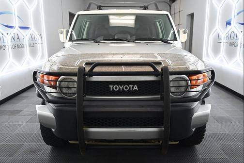 2007 Toyota FJ Cruiser Base