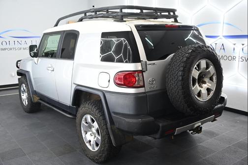 2007 Toyota FJ Cruiser Base