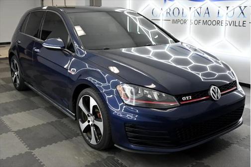 2016 Volkswagen Golf GTI 2.0T SE 4-Door