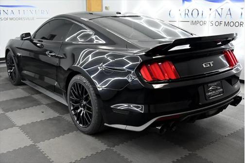 2017 Ford Mustang GT Premium
