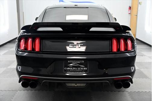 2017 Ford Mustang GT Premium