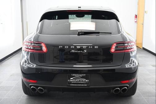 2016 Porsche Macan S