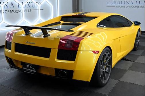 2005 Lamborghini Gallardo Coupe