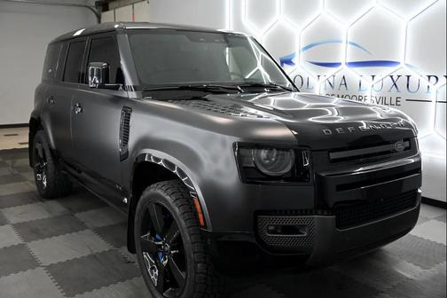 2022 Land Rover Defender 110 V8