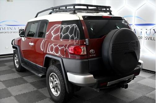 2011 Toyota FJ Cruiser Base