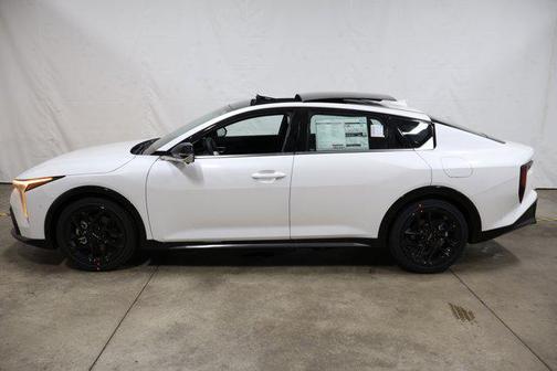 2025 Kia K4 GT-Line Turbo